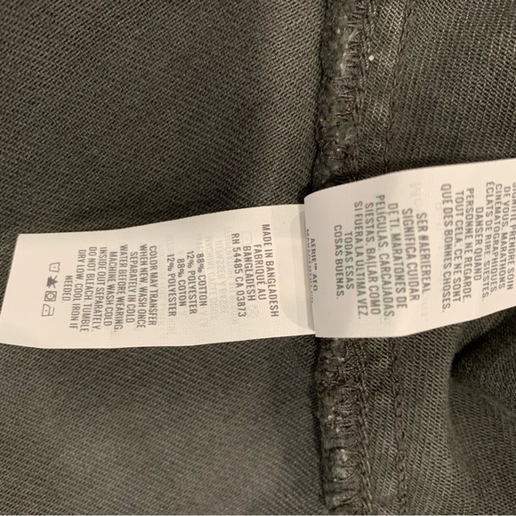 NWT aerie skirt charcoal grey, size medium - Picture 7 of 7